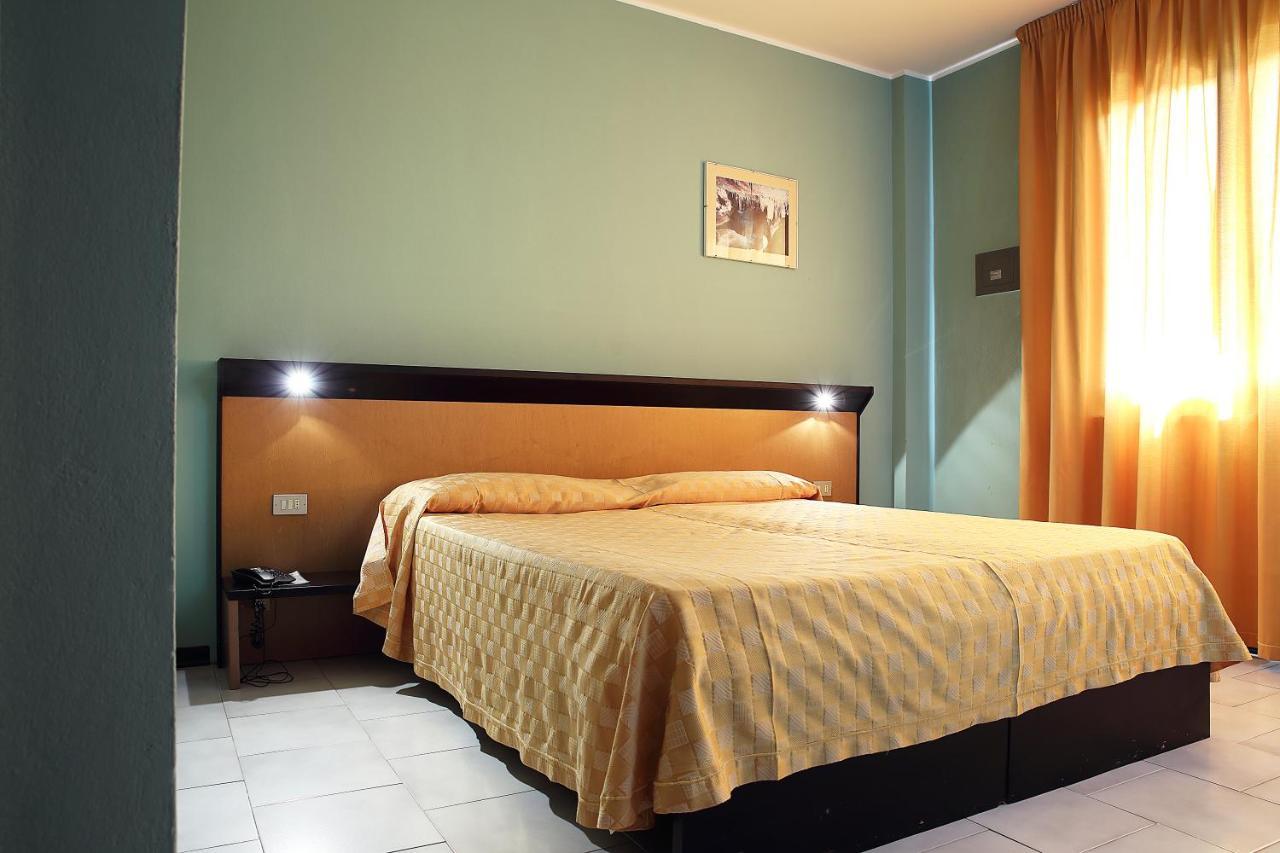 Green Sporting Club Hotel Αλγκέρο Εξωτερικό φωτογραφία